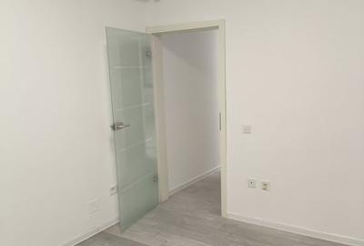 Spațiu comercial, de 105 mp, în 1 Mai - 4