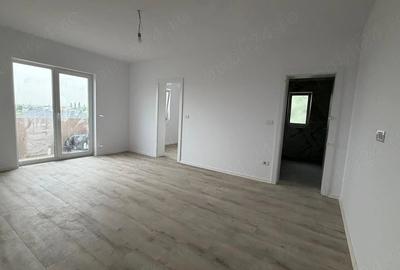 Apartament cu 3 camere decomandat în Giarmata - 2