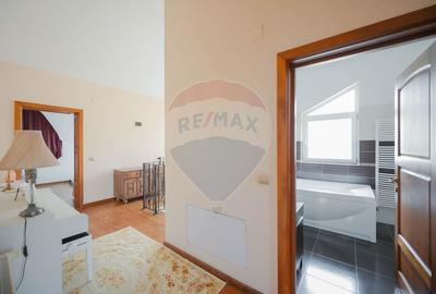 Casă individuală cu 5 camere cu Teren 1000 Mp în Sânmartin - 14