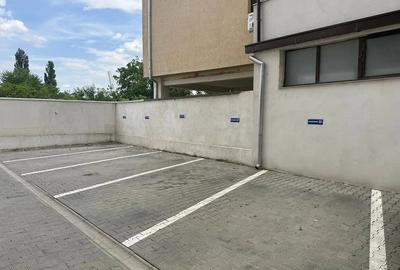 Apartament cu 3 camere decomandat în Alfa
