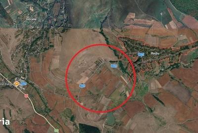 Teren de 1500 mp, în Aiton