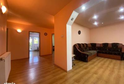 Casă cu 3 camere în Central - 14