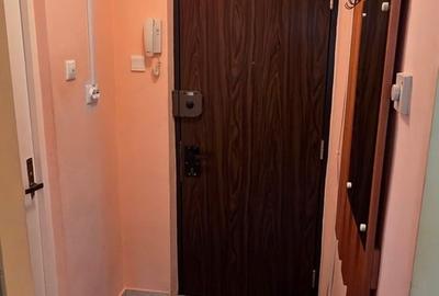 Garsonieră semidecomandată în Brâncoveanu
