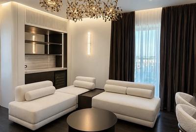 Apartament cu 4 camere decomandat în Pipera