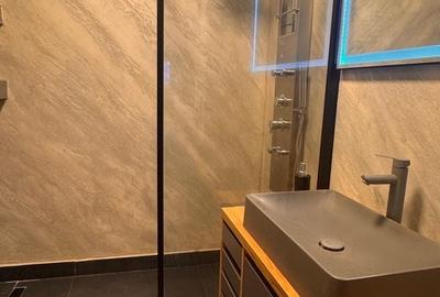 Apartament cu 3 camere decomandat în Central - 1