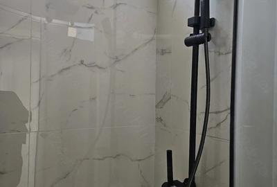 Apartament cu 3 camere semidecomandat în Progresul - 7