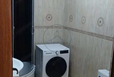 Apartament cu 3 camere decomandat, mobilat în Independenței