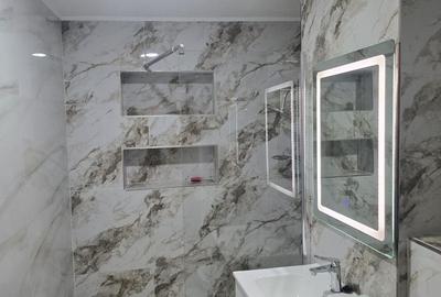 Apartament cu 3 camere decomandat în Pantelimon