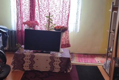 Apartament cu 2 camere decomandat în Berceni - 11