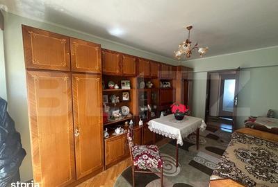 Apartament cu 4 camere decomandat în Micro 16 - 2