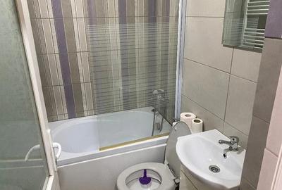 Garsonieră decomandată în Central