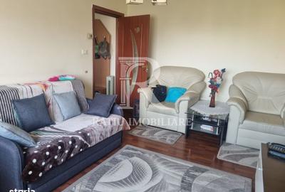 Apartament cu 2 camere semidecomandat în Gojdu