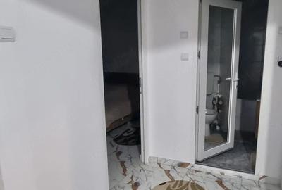 Apartament cu 2 camere decomandat în Berceni - 2