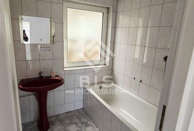Birou, de 80 mp, în Central - 12