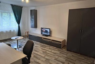 Apartament cu 2 camere decomandat în Soarelui - 2