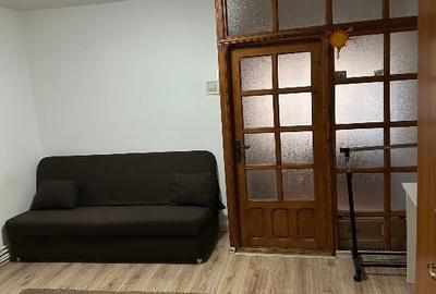 Garsonieră în 9 Mai