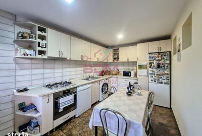 Casă cu 3 camere cu Teren 570 Mp în Central - 2