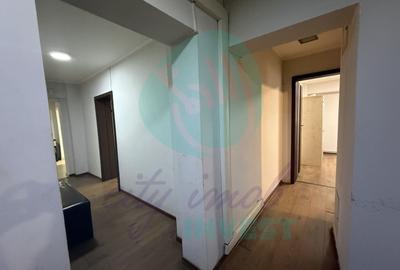 Apartament cu 4 camere decomandat, mobilat în Calea Călărașilor - 13