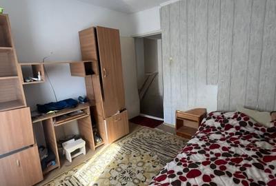 Apartament cu 3 camere decomandat în Vidin-Progresul