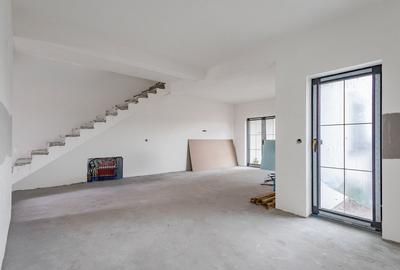 Duplex cu 5 camere cu Canalizare în Dumbrăvița - 14