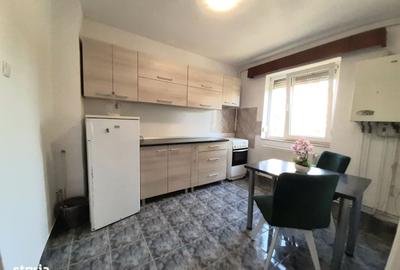 Apartament cu 2 camere nedecomandat în Micro 14