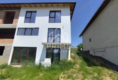 Apartament cu 3 camere decomandat în Blaj
