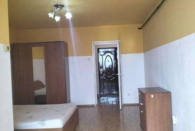 Garsonieră semidecomandată în Central - 2