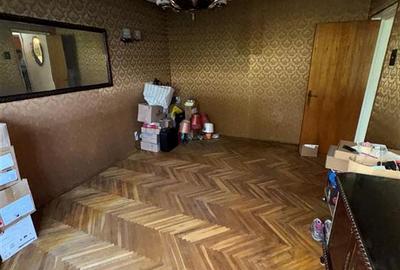 Apartament cu 3 camere decomandat în Berceni - 3