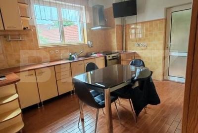 Casă cu 5 camere cu Teren 900 Mp în Ultracentral - 9