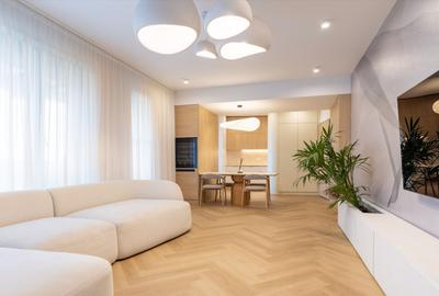 Apartament cu 3 camere decomandat în Străulești