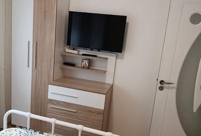 Apartament cu 2 camere decomandat în Berceni - 4