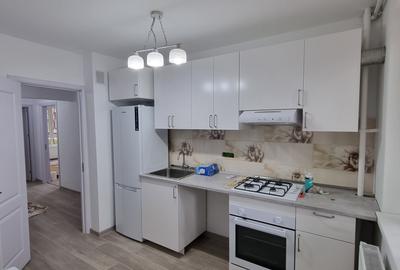 Apartament cu 3 camere decomandat în P-ța Reșița