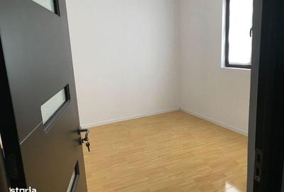 Casă cu 3 camere cu Teren 108 Mp în Central