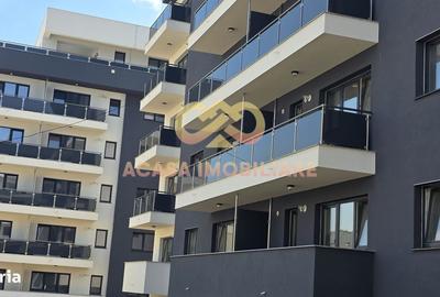Apartament cu 7 camere decomandat în Galata