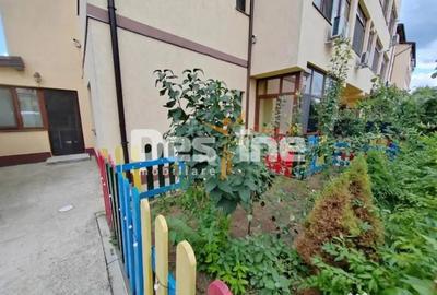 Apartament cu 3 camere decomandat în Valea Adâncă
