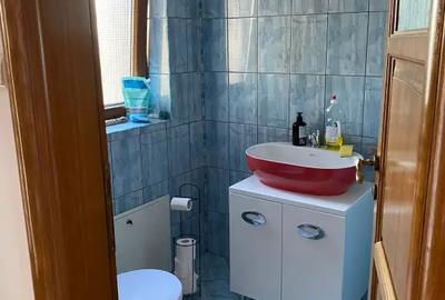 Casă cu 3 camere cu Teren 640 Mp în Cristian