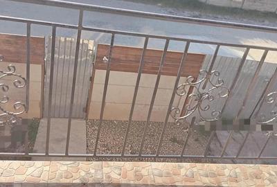 Casă cu Teren 200 Mp în Berceni