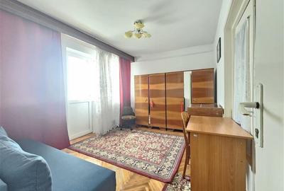 Apartament cu 3 camere decomandat în Central - 3