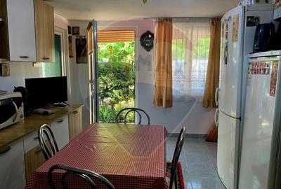 Casă individuală cu 4 camere cu Teren 1043 Mp în Dochia - 1