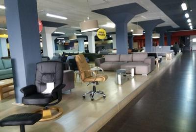 Spațiu comercial, de 1,000 mp, în Gheorghe Doja - 2