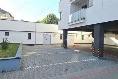 Spațiu comercial, de 173 mp, în Central
