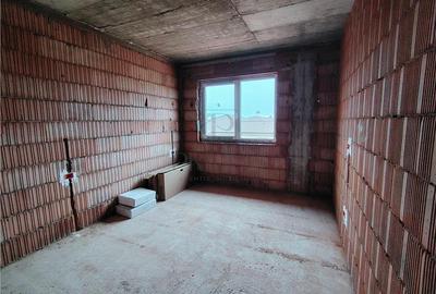 Duplex cu 4 camere cu Canalizare în Moșnița Nouă - 5