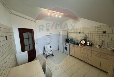 Apartament cu 3 camere decomandat în Burdujeni - 2