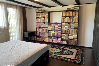 Casă cu 6 camere cu Teren 1593 Mp în Central
