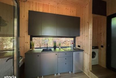 Casă cu 1 camere cu Teren 15 Mp în Tractorul - 8