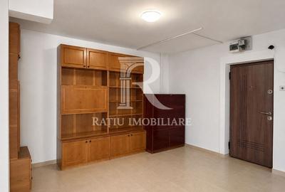 Apartament cu 2 camere decomandat în Decebal