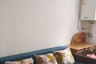 Apartament cu 1 camere semidecomandat în Tractorul - 6