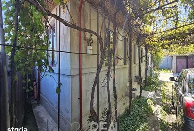 Casă cu 4 camere cu Teren 356 Mp în Industriilor