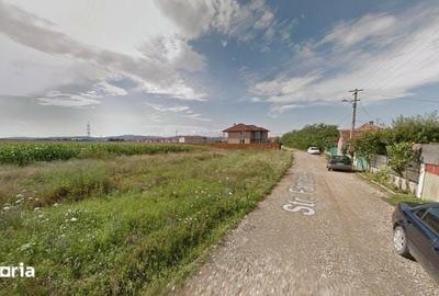 Teren de 4000 mp, în Central