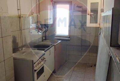 Spațiu comercial, de 67 mp, în Central - 1